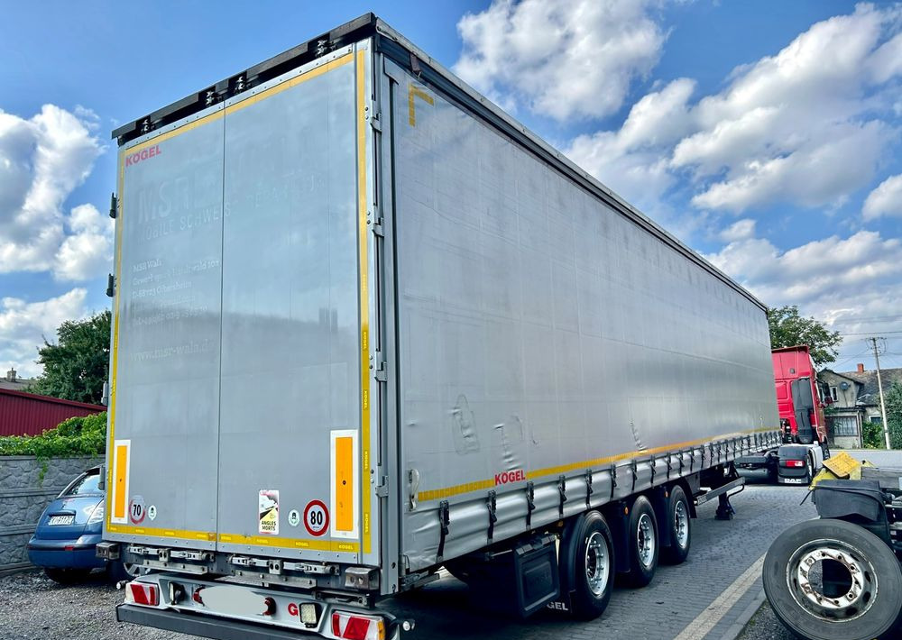 Kögel MEGA 2019 OPONY 80% SAF PODNOSZONA OŚ PODNOSZONY DACH / OD PIERWSZEGO WŁAŚCICIELA - الخيمة نصف مقطورة: صور 3 Kögel MEGA 2019 OPONY 80% SAF PODNOSZONA OŚ PODNOSZONY DACH / OD PIERWSZEGO WŁAŚCICIELA - الخيمة نصف مقطورة: صور 3