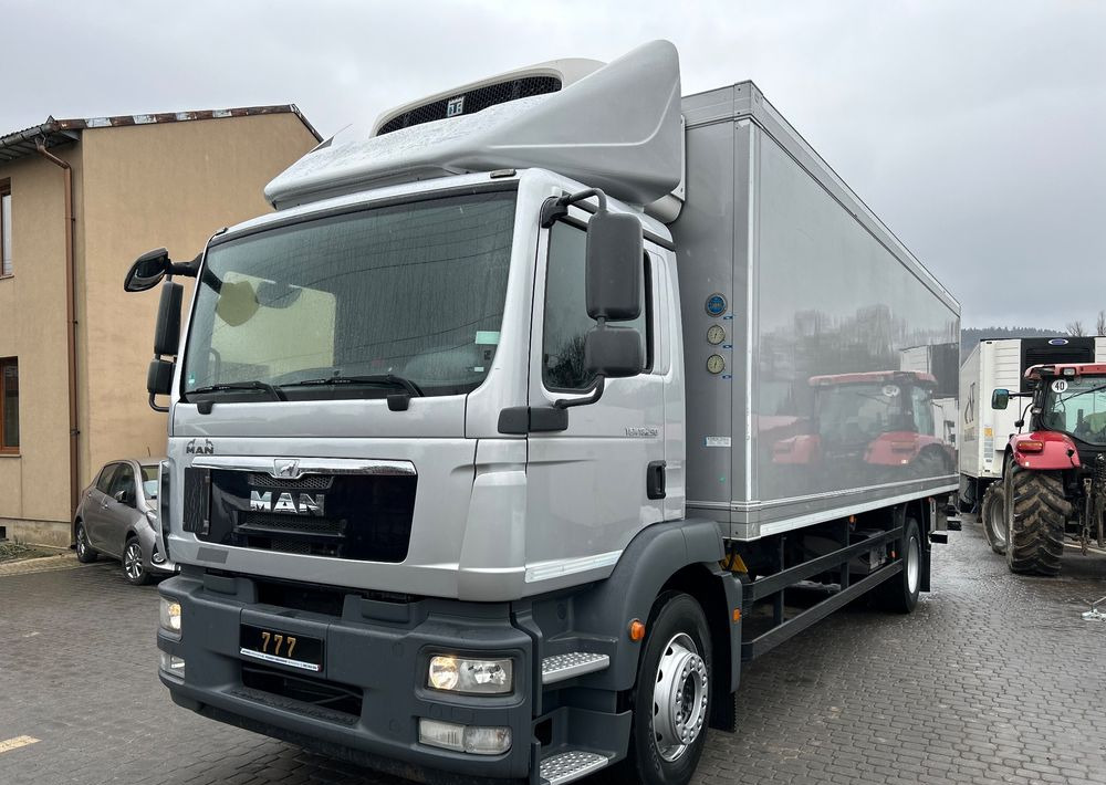 MAN TGM 18.290 TK 1200 R Spectrum THERMO King z Niemiec 8m / 20 palet / winda Klima / OKAZJA - مبردة شاحنة: صور 1 MAN TGM 18.290 TK 1200 R Spectrum THERMO King z Niemiec 8m / 20 palet / winda Klima / OKAZJA - مبردة شاحنة: صور 1
