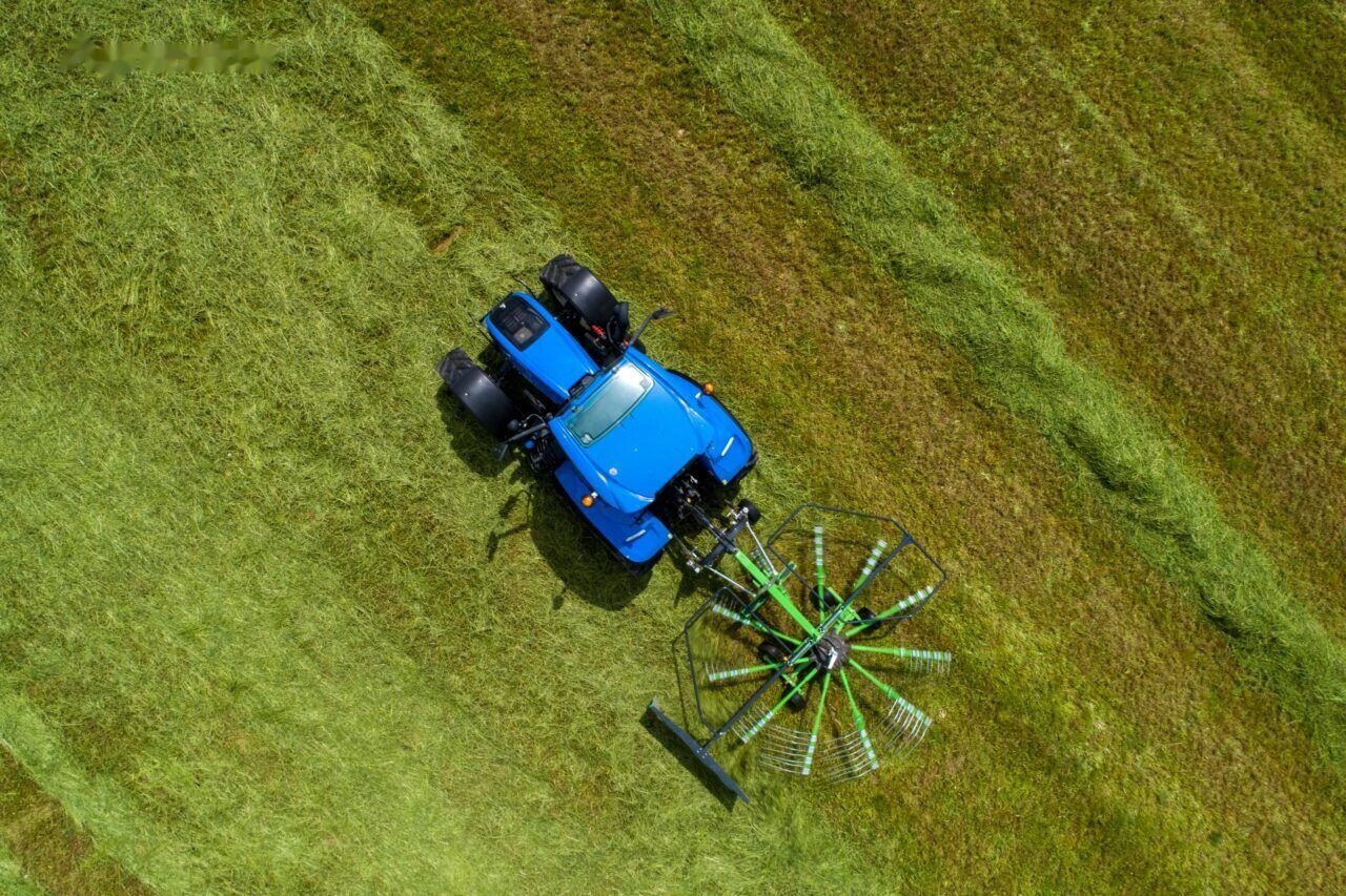 Talex Zgrabiarka karuzelowa zawieszana 4,2m Spyder - لمّامَة القش: صور 5 Talex Zgrabiarka karuzelowa zawieszana 4,2m Spyder - لمّامَة القش: صور 5