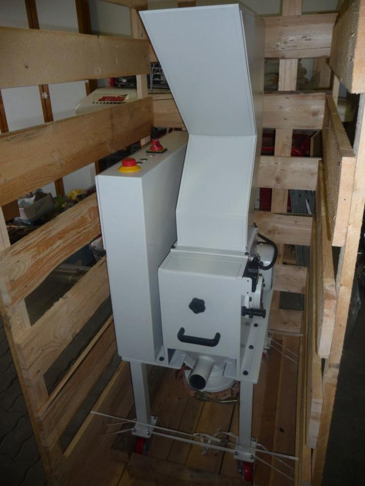 آلة تمزيق صناعية Schneidmühle CM 1000: صور 15