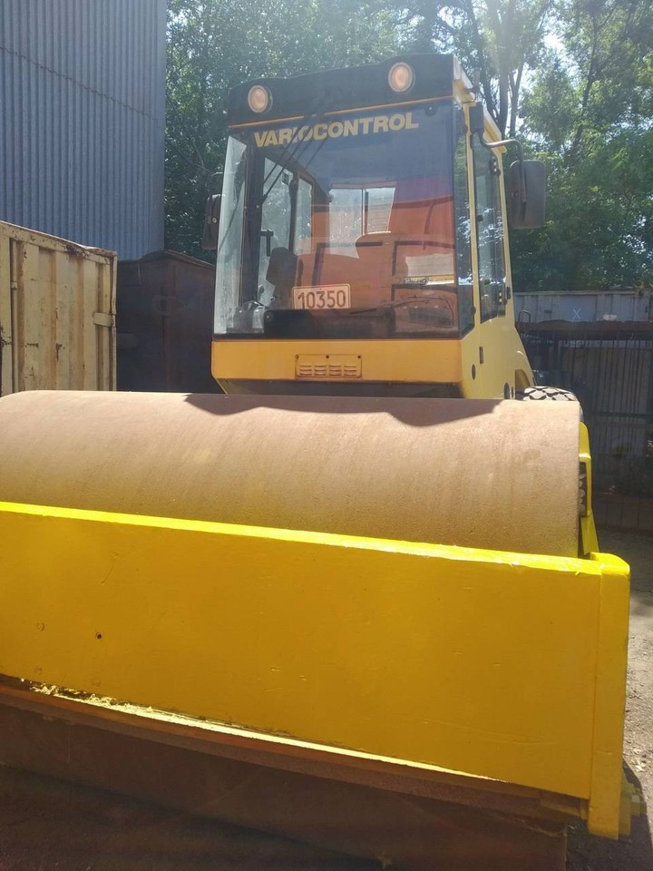 BOMAG BW 213 DH-4 - مدماج: صور 2 BOMAG BW 213 DH-4 - مدماج: صور 2