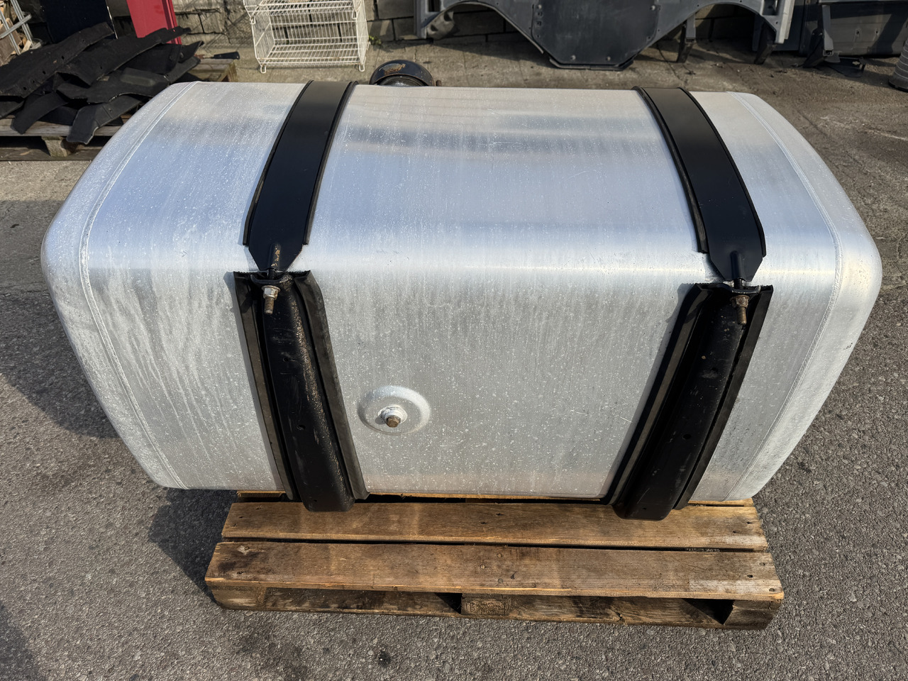 Ford F-Max - خزان وقود: صور 4 Ford F-Max - خزان وقود: صور 4