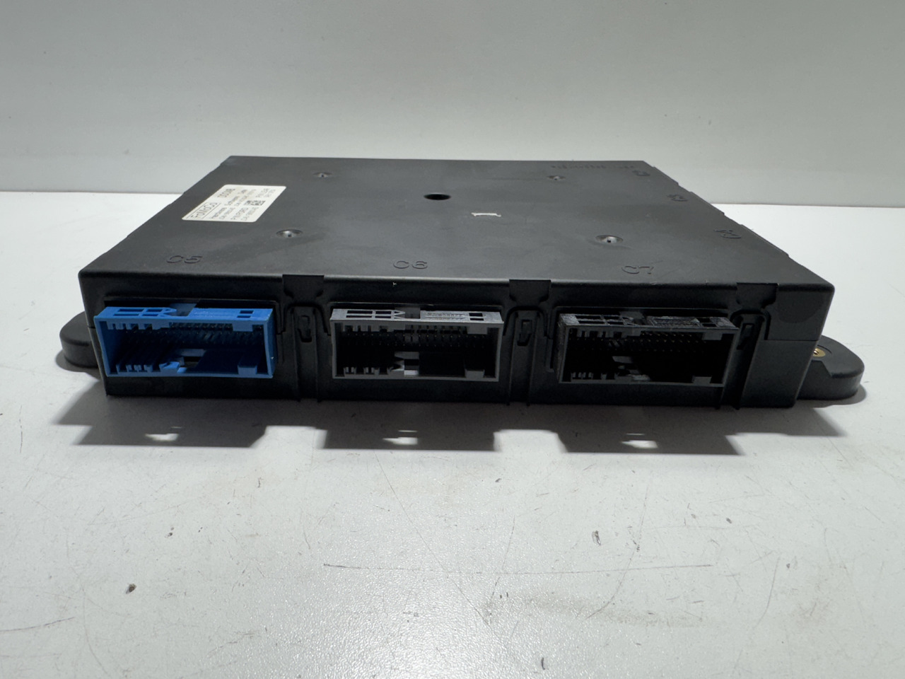 Ford F-Max - قيادة السيارة: صور 2 Ford F-Max - قيادة السيارة: صور 2