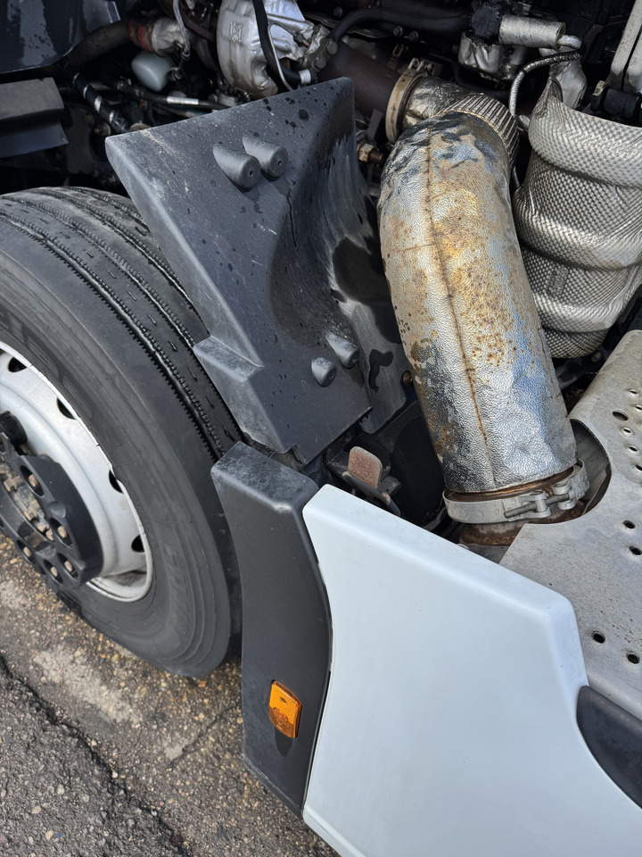 Ford F-Max - درابزين: صور 1 Ford F-Max - درابزين: صور 1