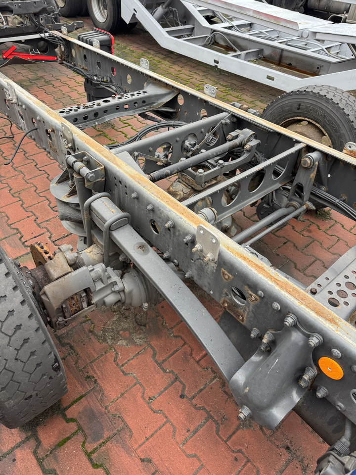 Mercedes Atego - المحور الخلفي: صور 5 Mercedes Atego - المحور الخلفي: صور 5