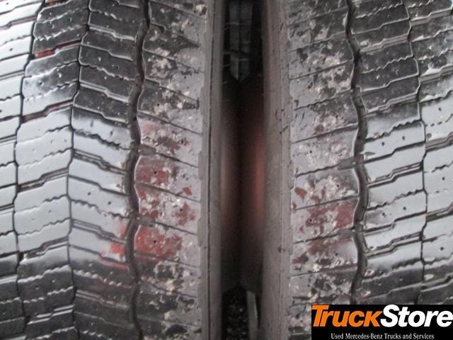 Mercedes-Benz Actros 1845 LS nRL - شاحنة جرار: صور 5 Mercedes-Benz Actros 1845 LS nRL - شاحنة جرار: صور 5