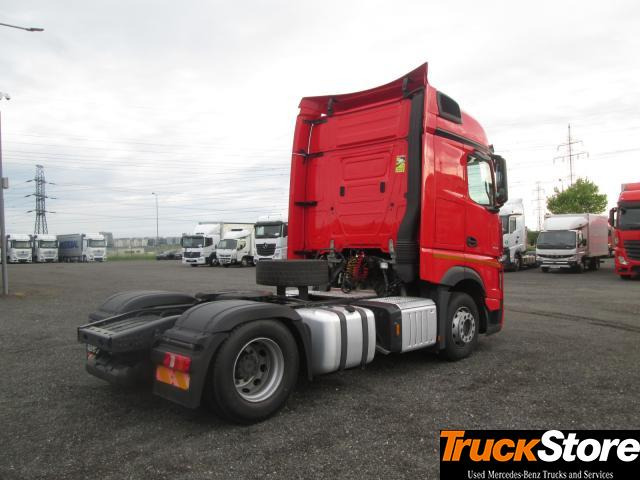 Mercedes-Benz Actros 1845 LS - شاحنة جرار: صور 4 Mercedes-Benz Actros 1845 LS - شاحنة جرار: صور 4