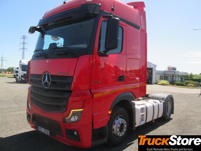 Mercedes-Benz Actros 1845 LS - شاحنة جرار: صور 1 Mercedes-Benz Actros 1845 LS - شاحنة جرار: صور 1