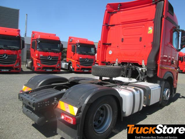Mercedes-Benz Actros 1845 LS - شاحنة جرار: صور 3 Mercedes-Benz Actros 1845 LS - شاحنة جرار: صور 3