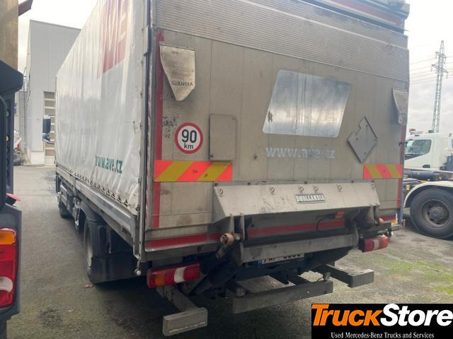Mercedes-Benz Atego 1223 L - شاحنة ستارة: صور 4 Mercedes-Benz Atego 1223 L - شاحنة ستارة: صور 4
