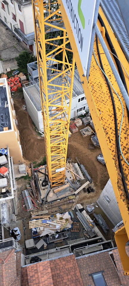 Liebherr 250EC-B12 Litronic - رافعة برجية: صور 4 Liebherr 250EC-B12 Litronic - رافعة برجية: صور 4