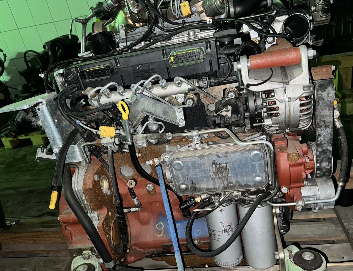 Deutz TCD 4.1 L4 Deutz - المحرك - حفارة: صور 4 Deutz TCD 4.1 L4 Deutz - المحرك - حفارة: صور 4