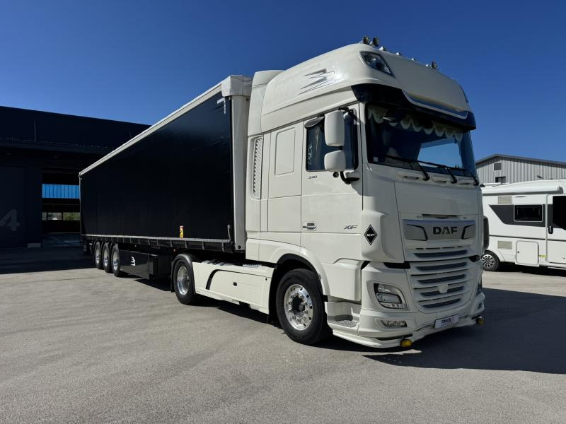 DAF XF 530 FT - شاحنة جرار: صور 1 DAF XF 530 FT - شاحنة جرار: صور 1