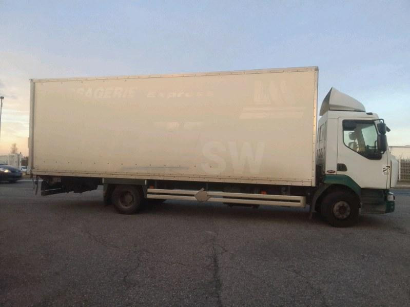 Renault Midlum 270 - بصندوق مغلق شاحنة: صور 3 Renault Midlum 270 - بصندوق مغلق شاحنة: صور 3
