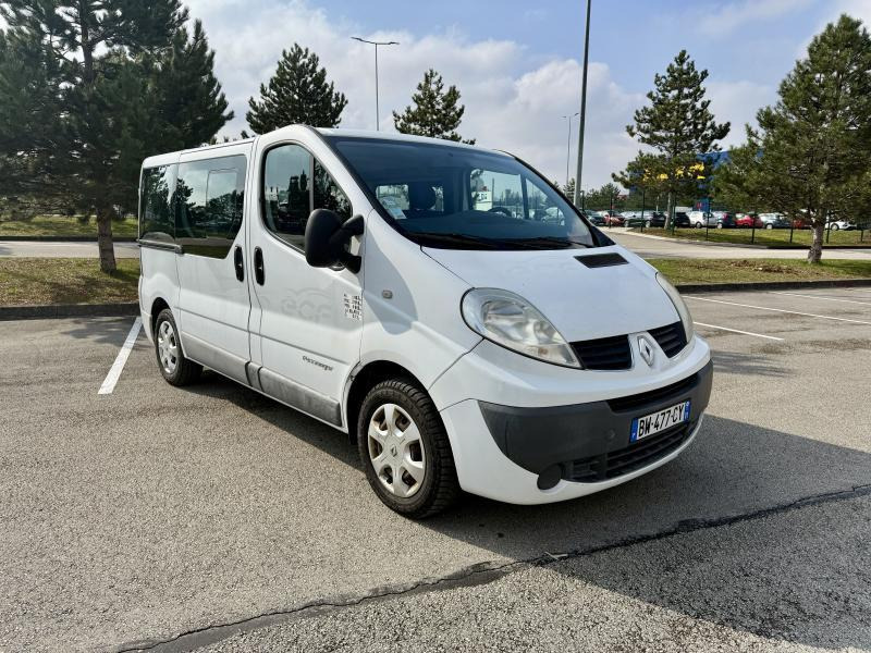 Renault Trafic - ميكروباص: صور 4 Renault Trafic - ميكروباص: صور 4