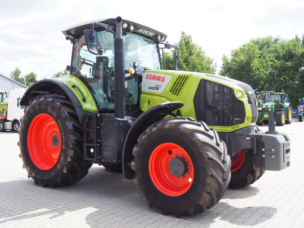 Claas Axion 810 CIS, GPS - RTK - جرار: صور 4 Claas Axion 810 CIS, GPS - RTK - جرار: صور 4