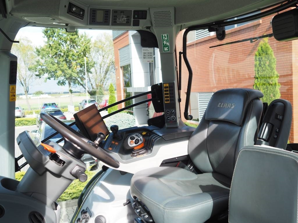 Claas Axion 810 Cmatic - جرار: صور 5 Claas Axion 810 Cmatic - جرار: صور 5