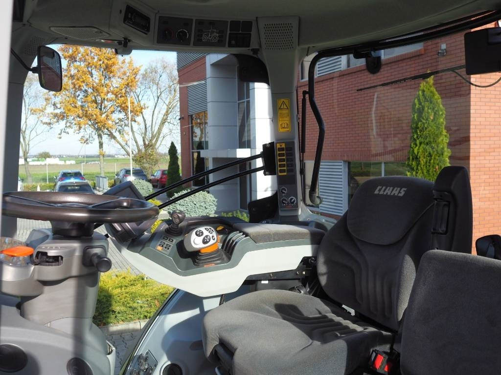 Claas Axion 840 CEBIS - جرار: صور 5 Claas Axion 840 CEBIS - جرار: صور 5