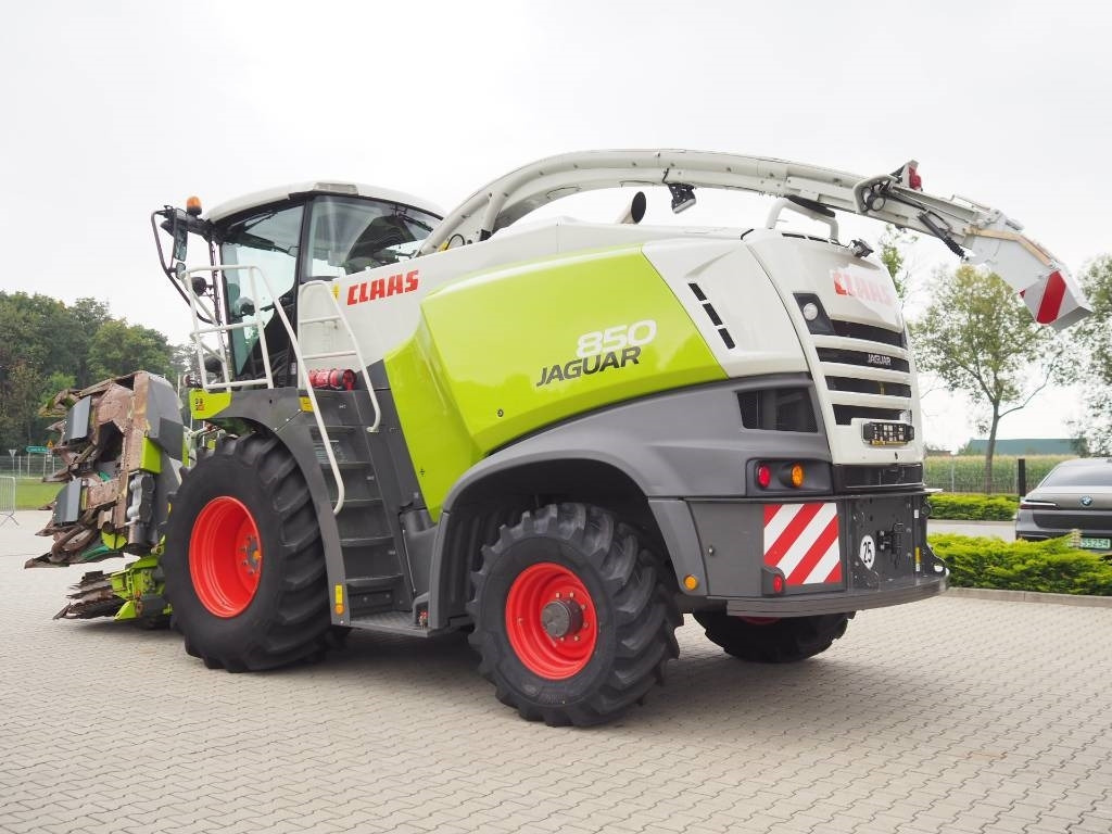 Claas Jaguar 850 4WD + Orbis 600 SD - حصادة الأعلاف: صور 2 Claas Jaguar 850 4WD + Orbis 600 SD - حصادة الأعلاف: صور 2
