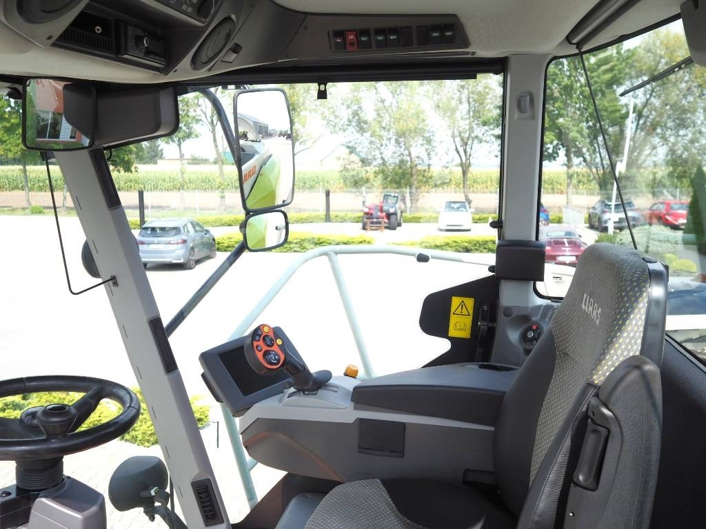 Claas Jaguar 850 4WD - حصادة الأعلاف: صور 5 Claas Jaguar 850 4WD - حصادة الأعلاف: صور 5