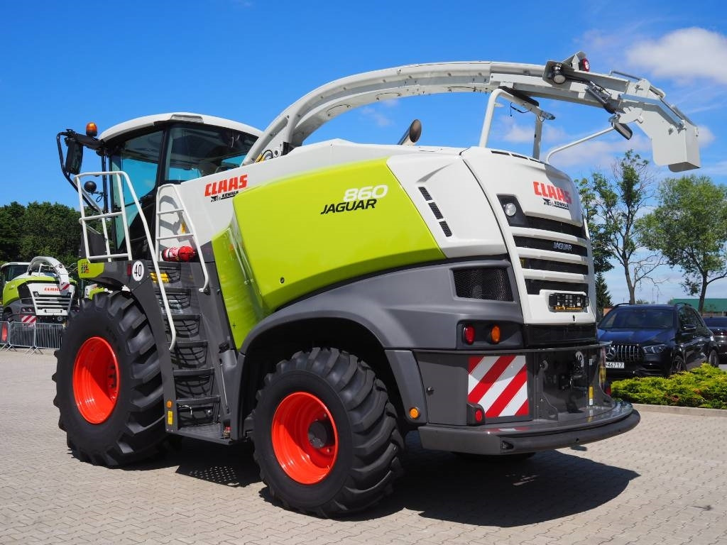 Claas Jaguar 860 4WD - حصادة الأعلاف: صور 2 Claas Jaguar 860 4WD - حصادة الأعلاف: صور 2