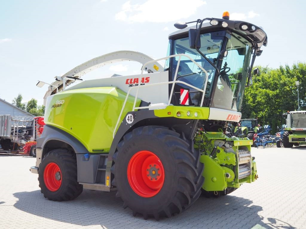 Claas Jaguar 860 4WD - حصادة الأعلاف: صور 4 Claas Jaguar 860 4WD - حصادة الأعلاف: صور 4