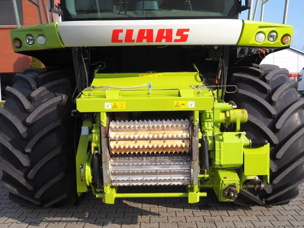 Claas Jaguar 870 4WD - حصادة الأعلاف: صور 5 Claas Jaguar 870 4WD - حصادة الأعلاف: صور 5