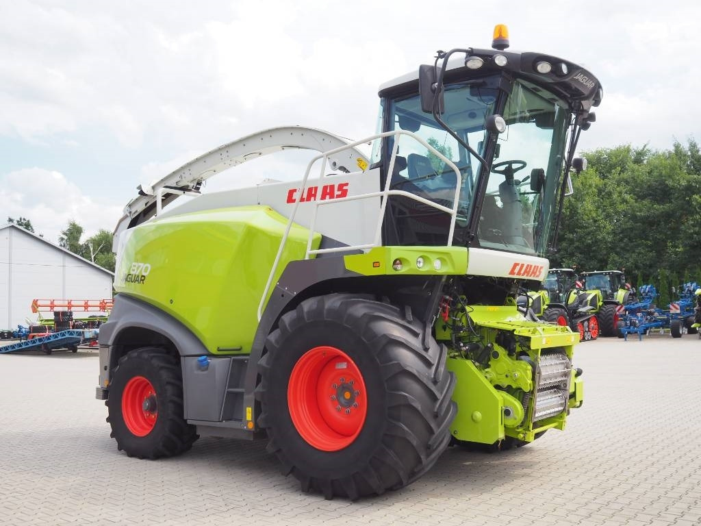 Claas Jaguar 870 - حصادة الأعلاف: صور 4 Claas Jaguar 870 - حصادة الأعلاف: صور 4