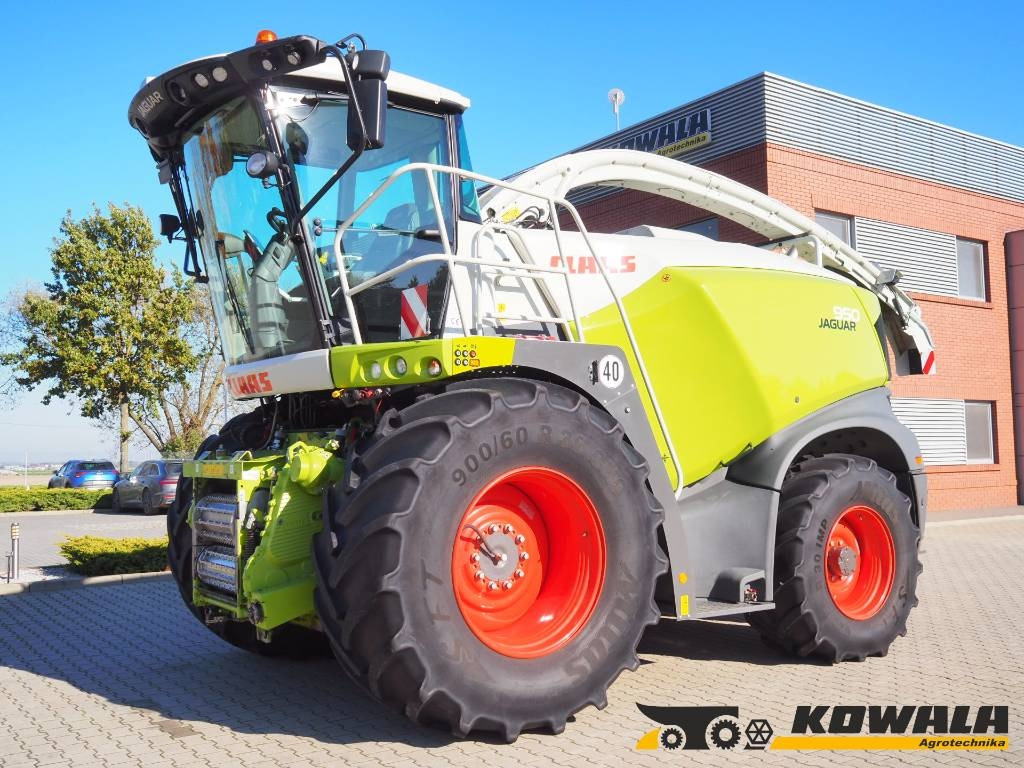 Claas Jaguar 950 4WD - حصادة الأعلاف: صور 1 Claas Jaguar 950 4WD - حصادة الأعلاف: صور 1
