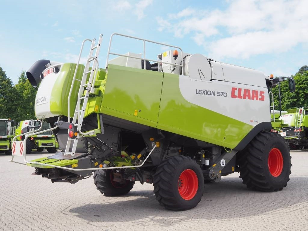 Claas Lexion 570 4WD + V750 - حصادة شاملة: صور 3 Claas Lexion 570 4WD + V750 - حصادة شاملة: صور 3
