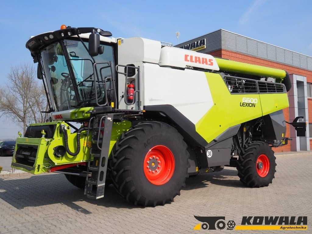 Claas Lexion 6600 GPS - without header - حصادة شاملة: صور 1 Claas Lexion 6600 GPS - without header - حصادة شاملة: صور 1