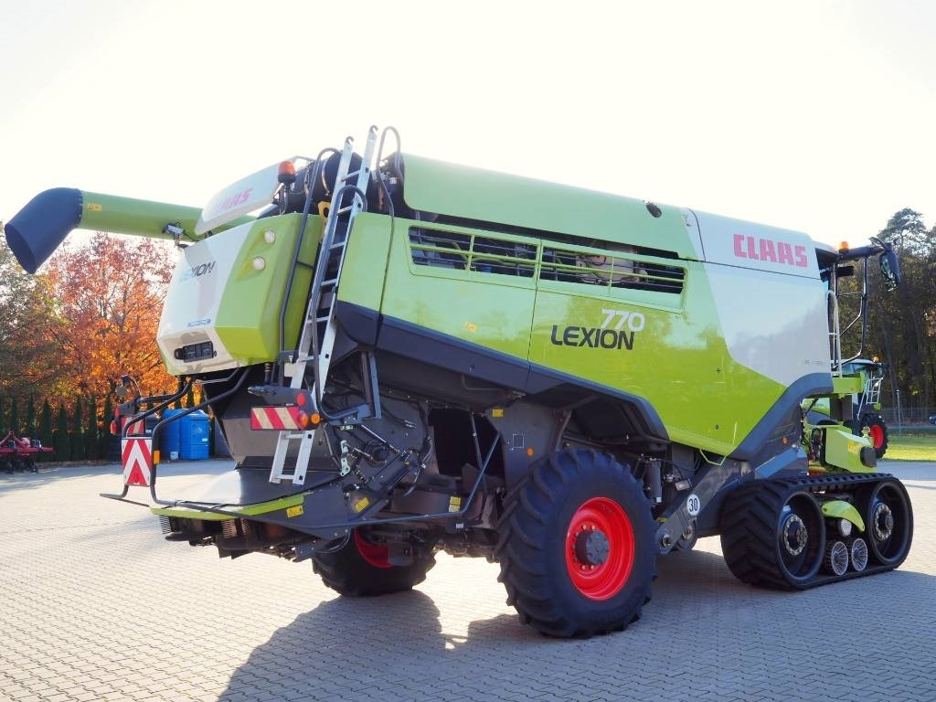 Claas Lexion 770TT 4x4 + V1200 - حصادة شاملة: صور 3 Claas Lexion 770TT 4x4 + V1200 - حصادة شاملة: صور 3