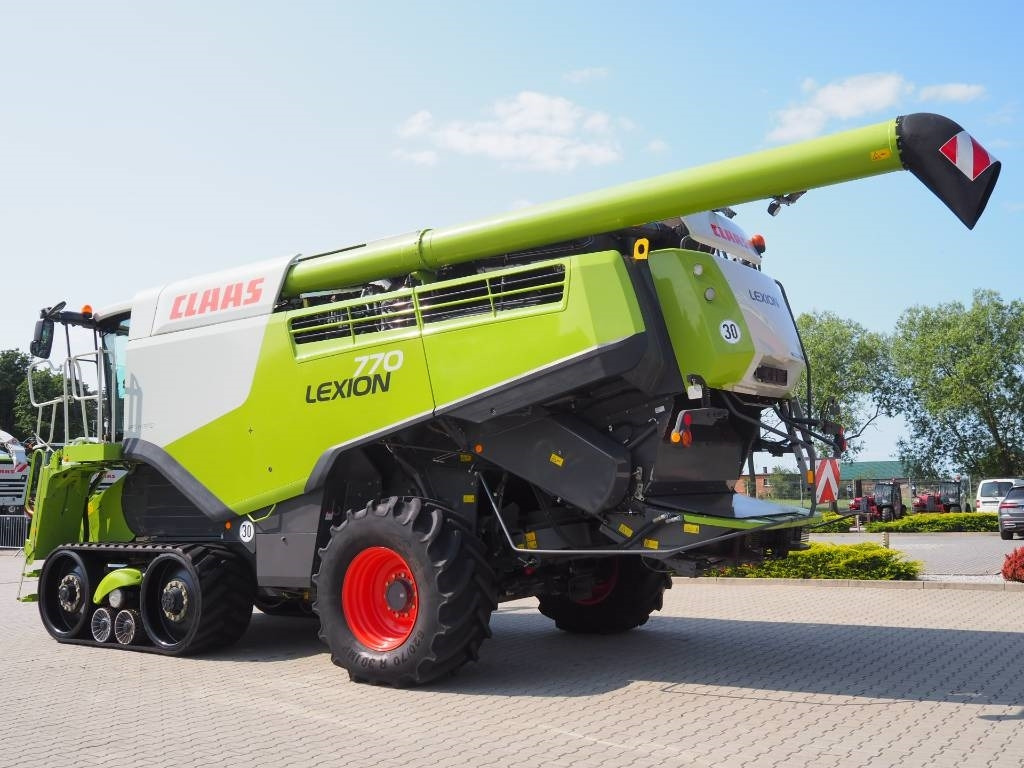 Claas Lexion 770TT + V1050 - حصادة شاملة: صور 2 Claas Lexion 770TT + V1050 - حصادة شاملة: صور 2