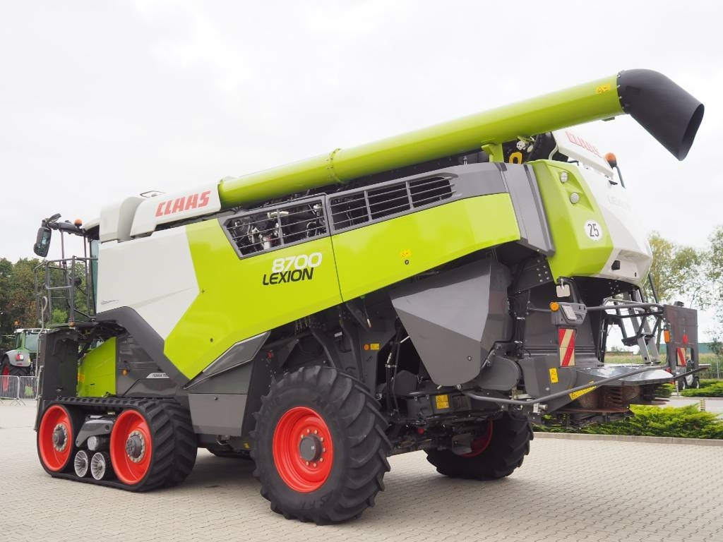 Claas Lexion 8700TT + V1080 Threshing drum drive, 2-stag - حصادة شاملة: صور 2 Claas Lexion 8700TT + V1080 Threshing drum drive, 2-stag - حصادة شاملة: صور 2