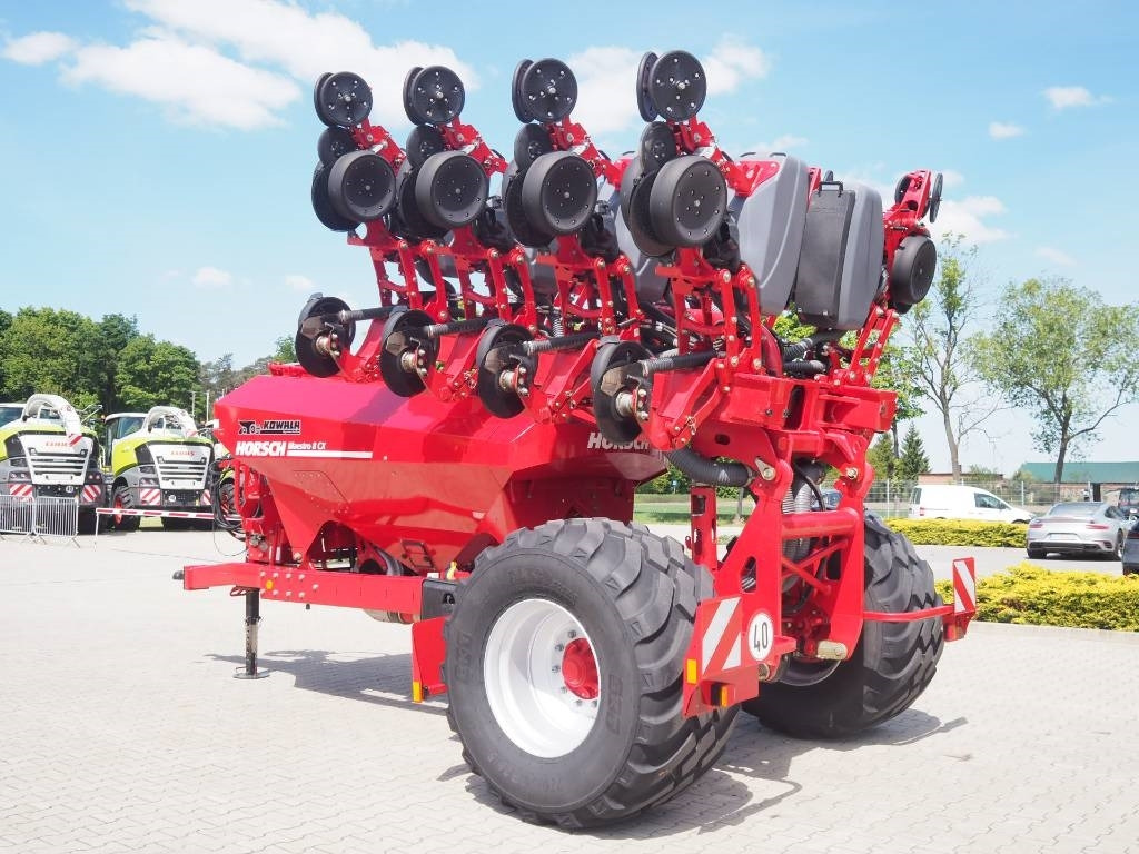 Horsch Maestro 8 CX - وضع البذور فى خطوط: صور 2 Horsch Maestro 8 CX - وضع البذور فى خطوط: صور 2
