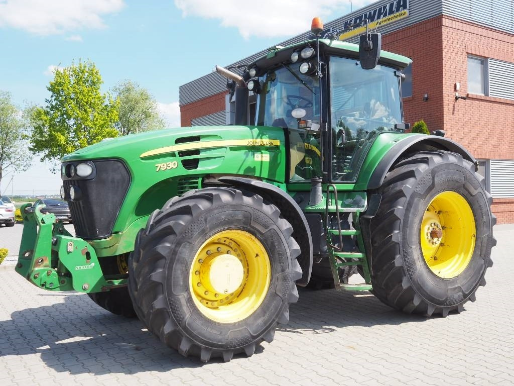 John Deere 7930 - جرار: صور 1 John Deere 7930 - جرار: صور 1