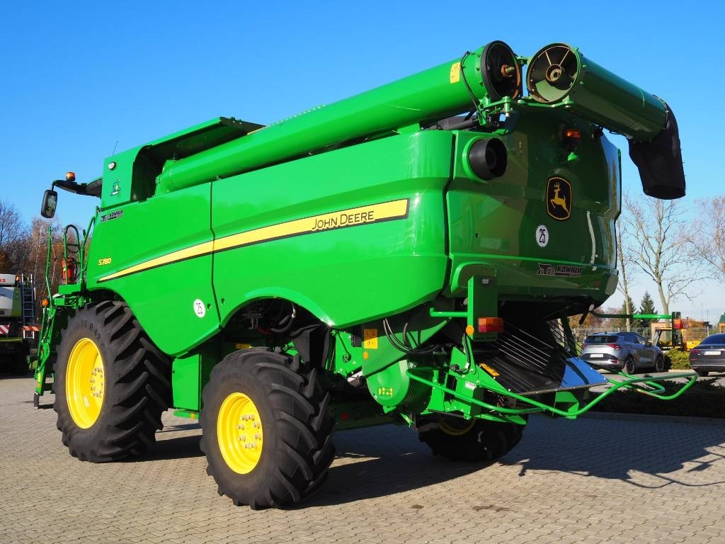 John Deere S780 + 730X - حصادة شاملة: صور 2 John Deere S780 + 730X - حصادة شاملة: صور 2