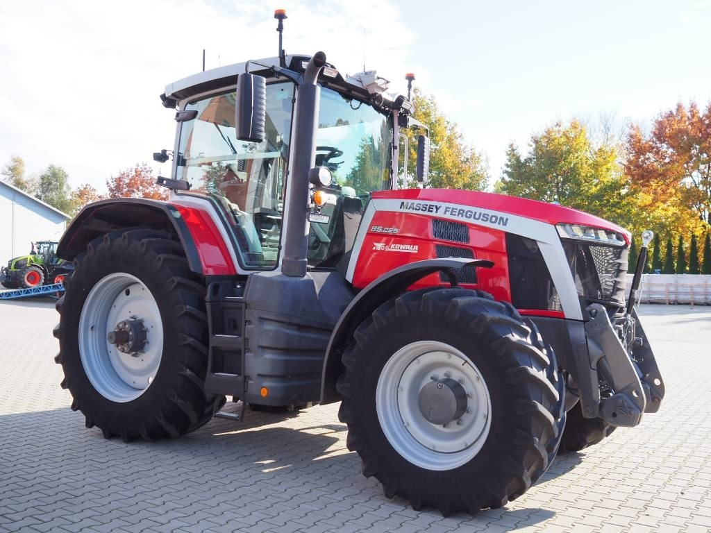 Massey Ferguson 8S.225 Dyna-7, GPS - RTK  - جرار: صور 4 Massey Ferguson 8S.225 Dyna-7, GPS - RTK  - جرار: صور 4
