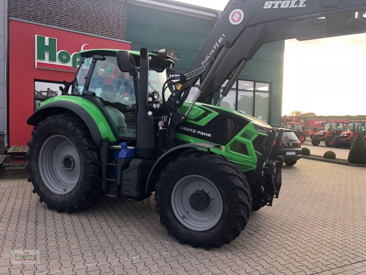 Deutz-Fahr 6215 Agrotron TTV - جرار: صور 4 Deutz-Fahr 6215 Agrotron TTV - جرار: صور 4