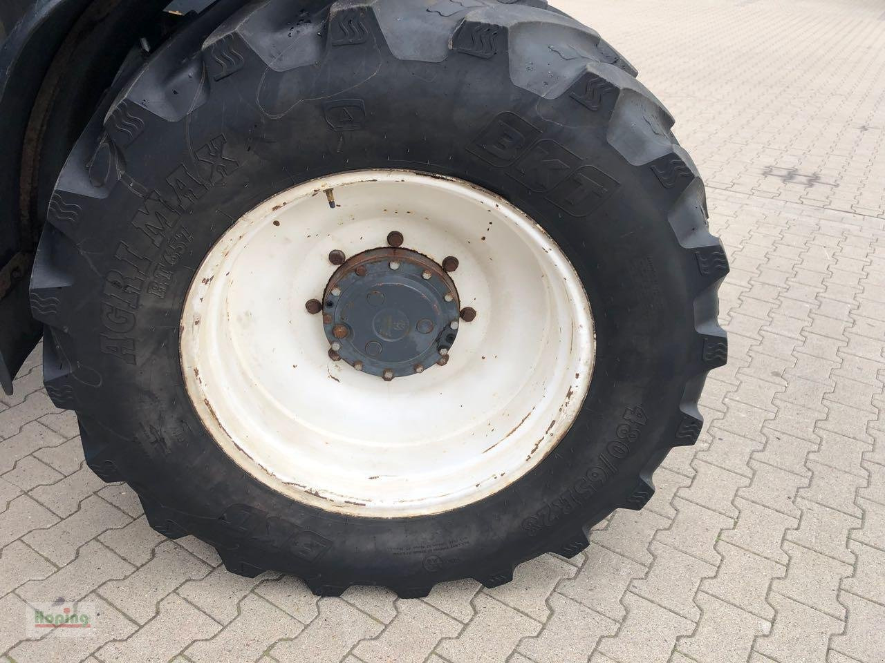 New Holland TSA 115 - جرار: صور 5 New Holland TSA 115 - جرار: صور 5