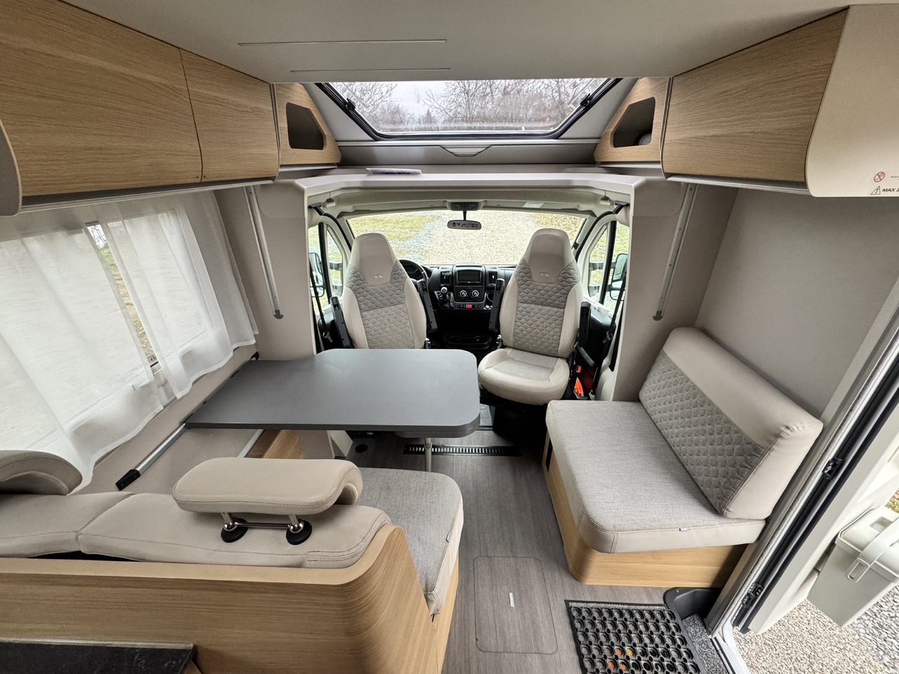 Adria Matrix M 670 SL - كرفان: صور 5 Adria Matrix M 670 SL - كرفان: صور 5