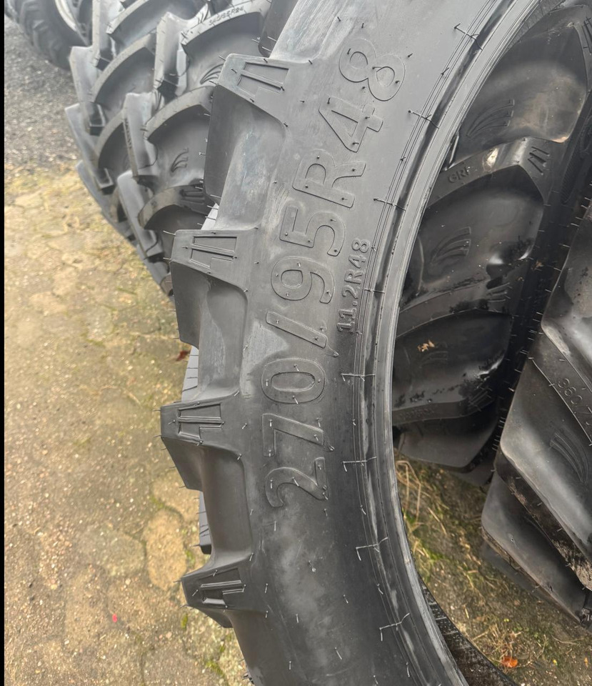270/95R48 *GRI* - الإطارات: صور 3 270/95R48 *GRI* - الإطارات: صور 3