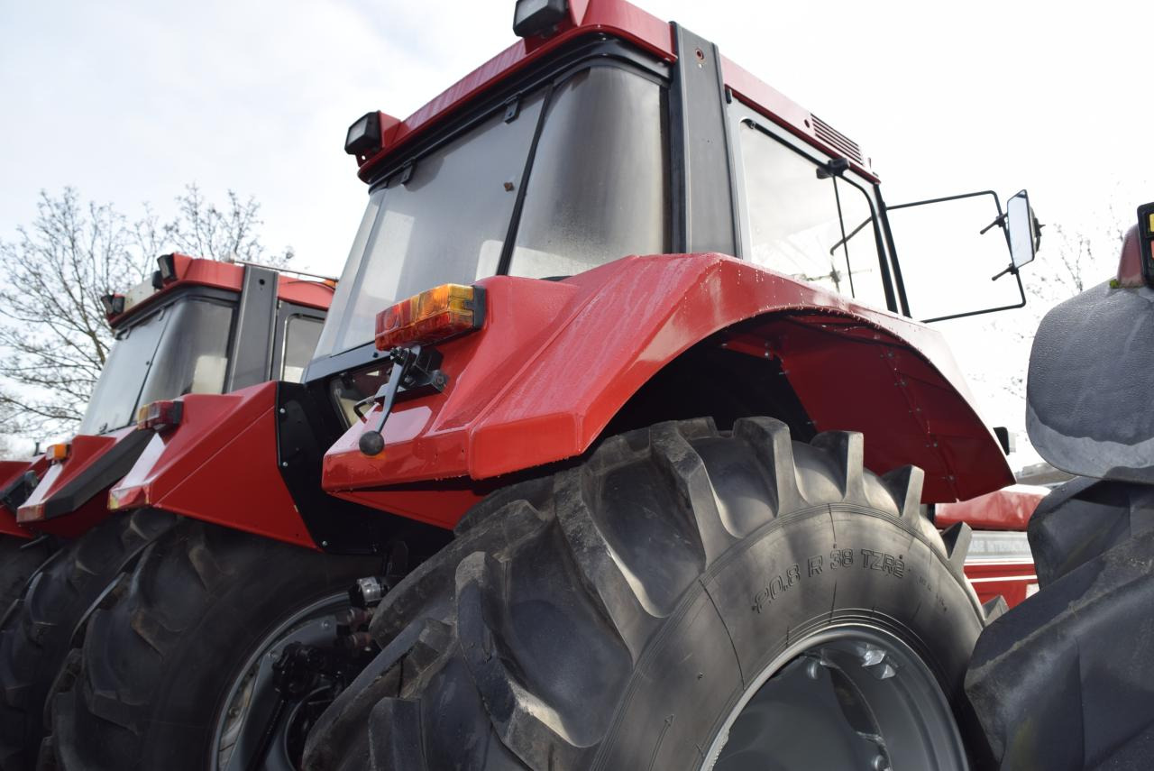 Case-IH 1455 XL A - جرار: صور 5 Case-IH 1455 XL A - جرار: صور 5