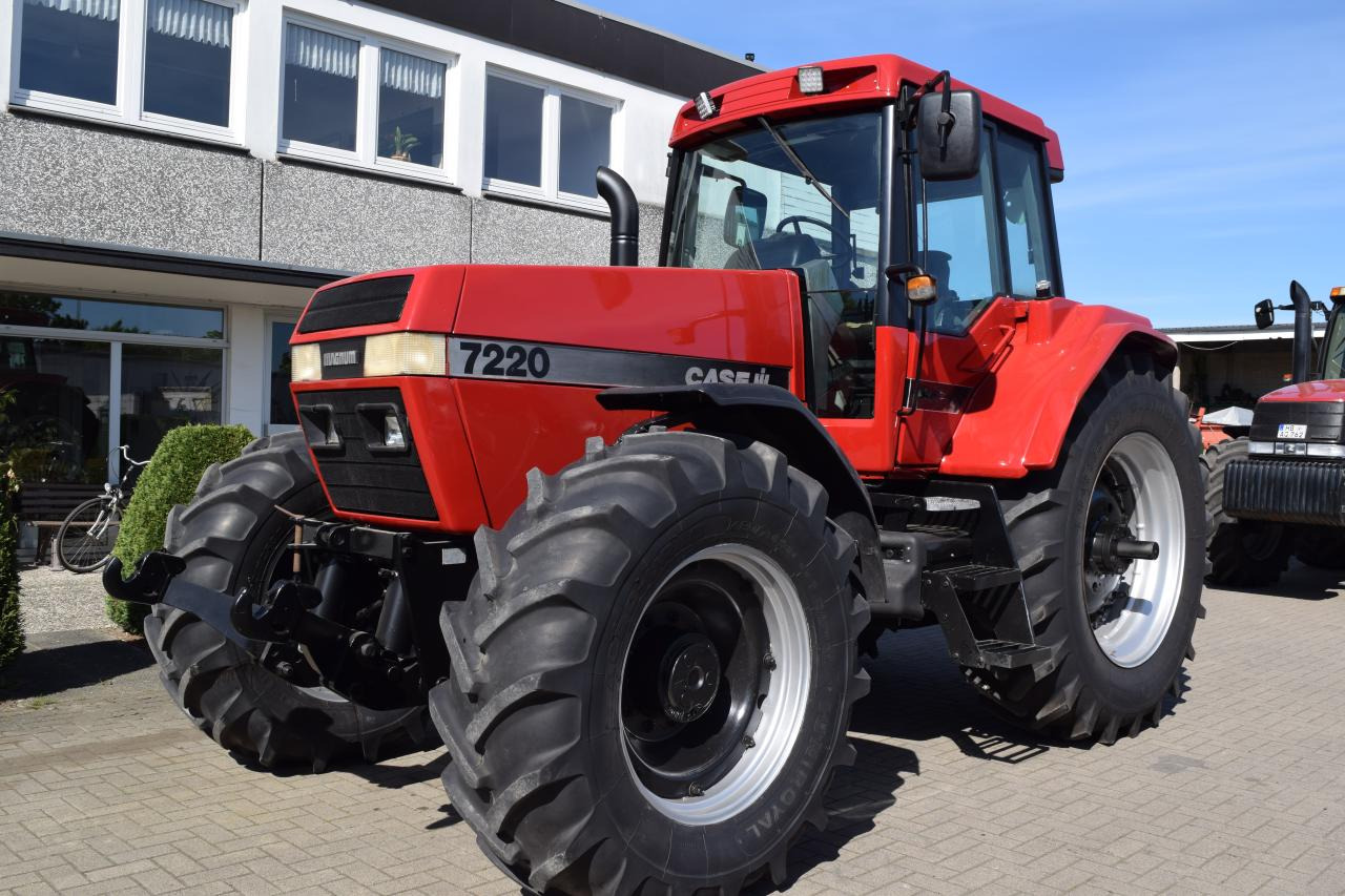 Case-IH 7220 Magnum - جرار: صور 1 Case-IH 7220 Magnum - جرار: صور 1