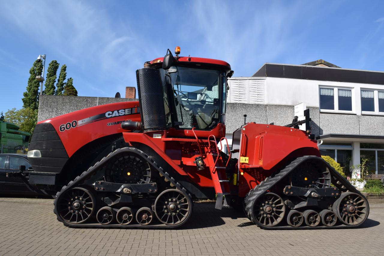 Case-IH Quadtrac 600 - جرار مجنزر: صور 4 Case-IH Quadtrac 600 - جرار مجنزر: صور 4