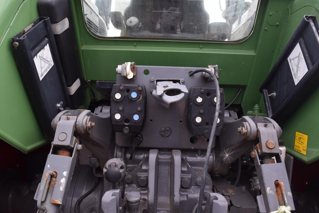 Fendt 712 Vario - جرار: صور 4 Fendt 712 Vario - جرار: صور 4