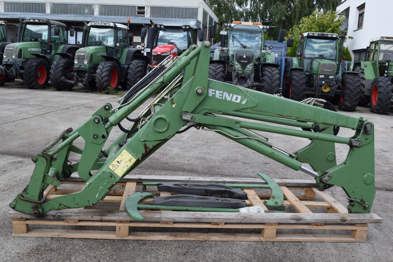 Fendt Frontlader für Serie 400 - لوادر وحفارات أمامية: صور 2 Fendt Frontlader für Serie 400 - لوادر وحفارات أمامية: صور 2