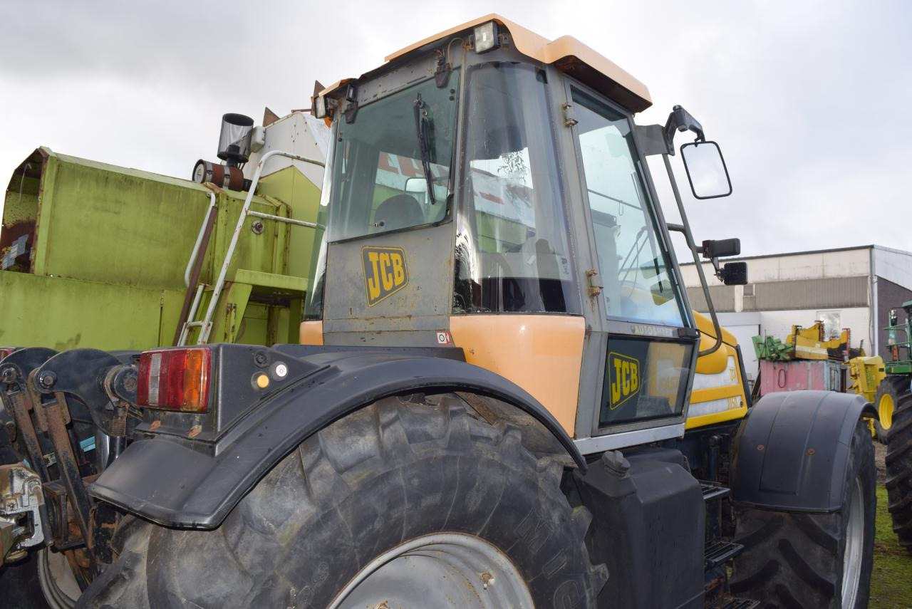 JCB Fastrac 2150 - جرار: صور 4 JCB Fastrac 2150 - جرار: صور 4