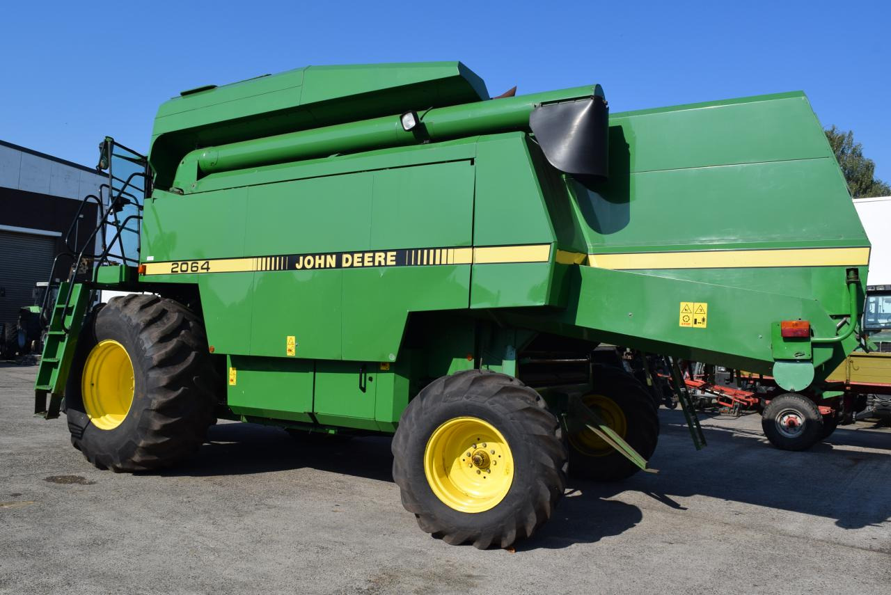 John Deere 2064 - حصادة شاملة: صور 3 John Deere 2064 - حصادة شاملة: صور 3