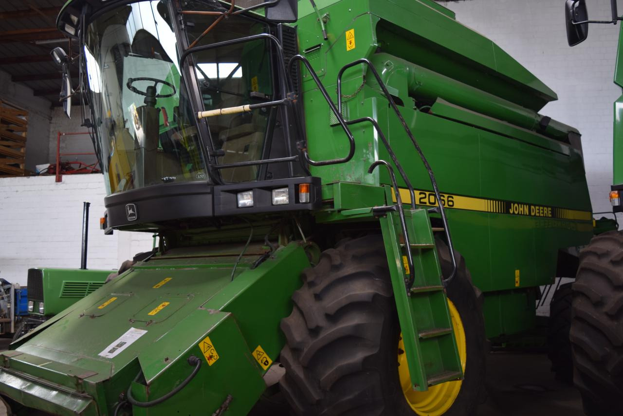 John Deere 2066 - حصادة شاملة: صور 3 John Deere 2066 - حصادة شاملة: صور 3